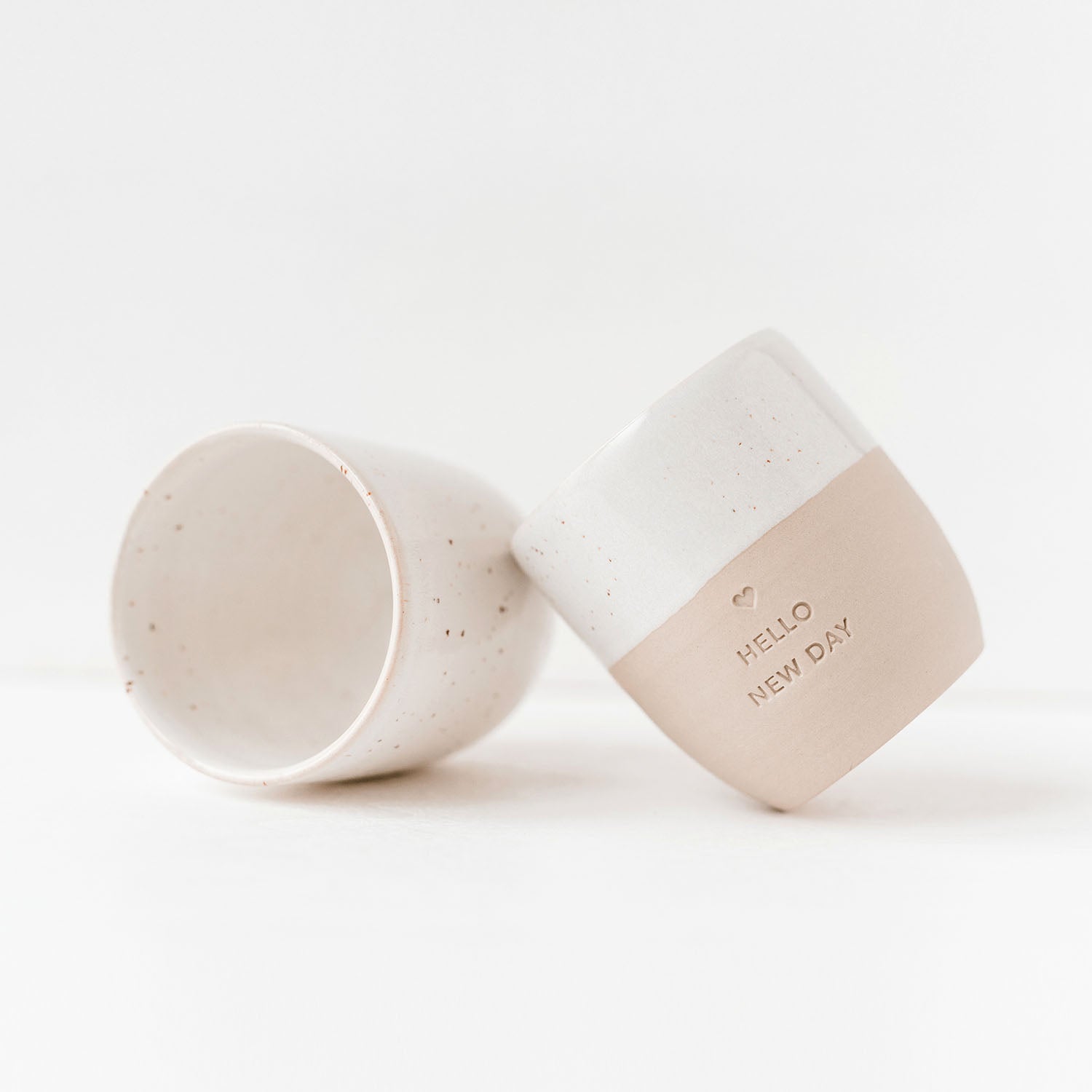 Becher Hello New Day - Kaffeebecher - Emma Spezialitätenkaffee