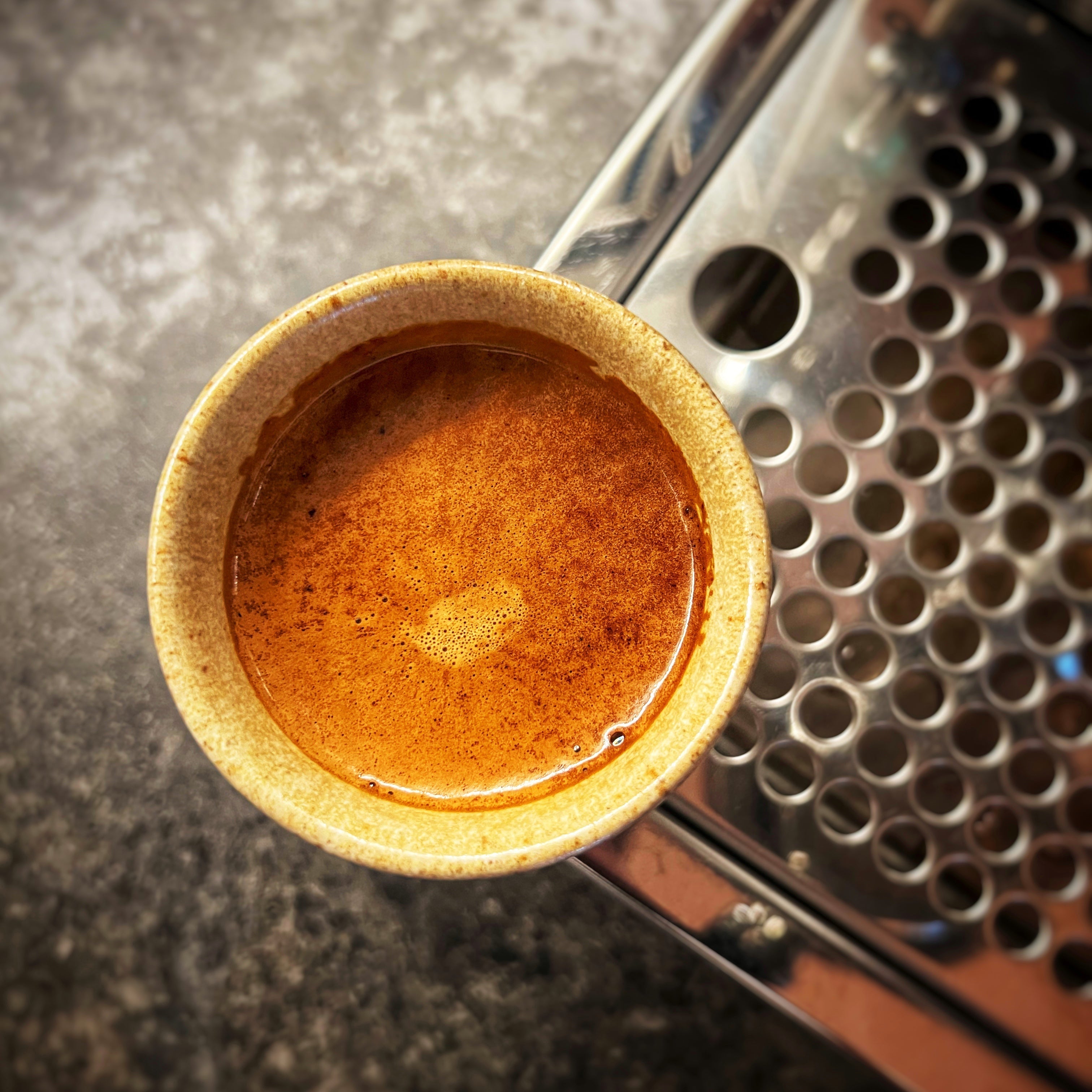 Zweierlei - Kaffee | Espresso - Emma Spezialitätenkaffee